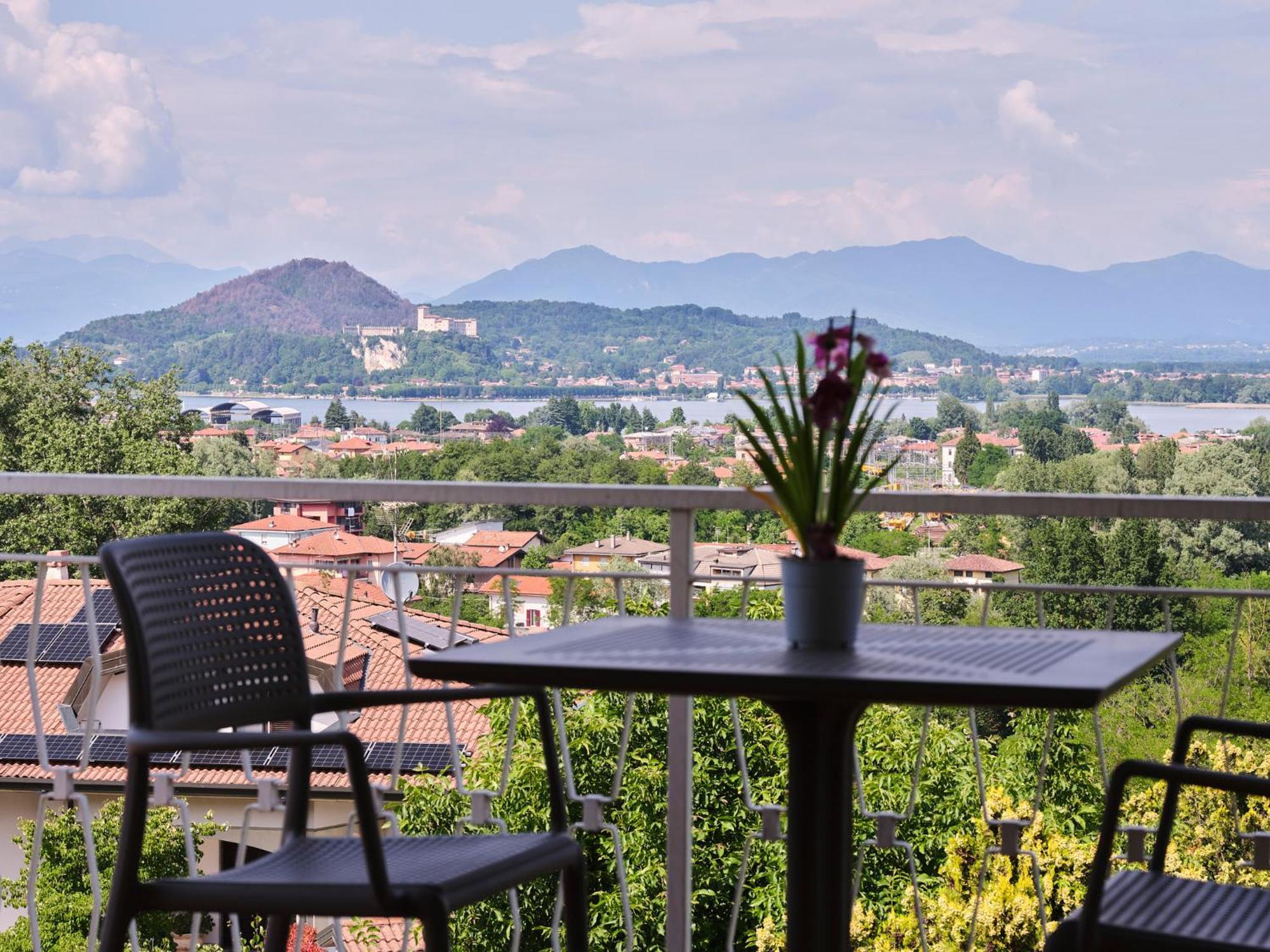 Casa Ierardi - Appartamento Arona Bellavista Dış mekan fotoğraf